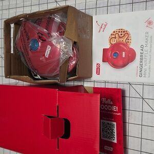 Compact Red Waffle Maker, Mini Gingerbread Man Maker, Dash, NIB